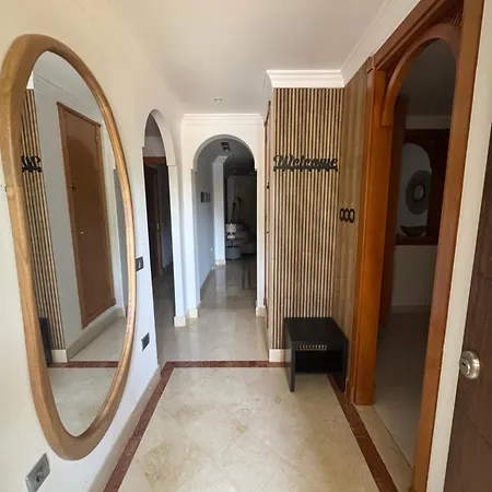 Apartment Luxury 2 Bedroom Apartment, Close To The Sea And The Golf Course, Aloha Hills Club