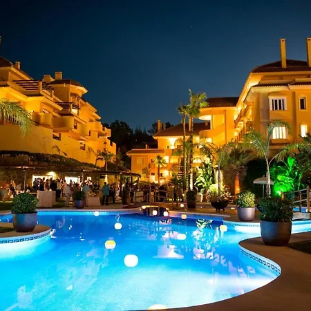 Luxury 2 Bedroom Apartment, Close To The Sea And The Golf Course, Aloha Hills Club Apartamento Marbella