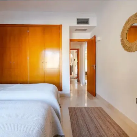 Luxury 2 Bedroom Apartment, Close To The Sea And The Golf Course, Aloha Hills Club * Marbella
