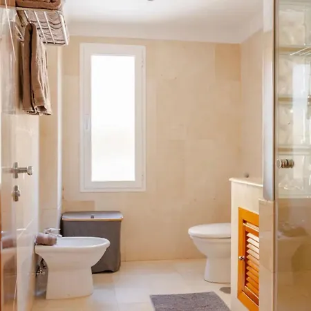 Luxury 2 Bedroom Apartment, Close To The Sea And The Golf Course, Aloha Hills Club Апартаменты Марбелья