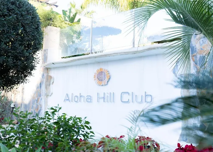 Luxury 2 Bedroom Apartment, Close To The Sea And The Golf Course, Aloha Hills Club * Marbella