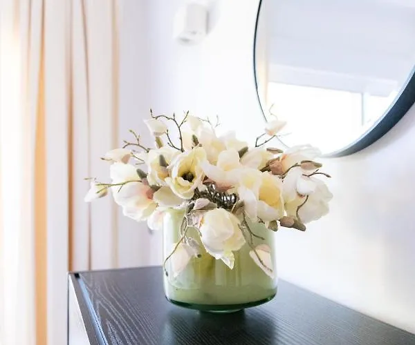 Luxury 2 Bedroom Apartment, Close To The Sea And The Golf Course, Aloha Hills Club Apartment