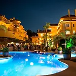 Luxury 2 Bedroom Apartment, Close To The Sea And The Golf Course, Aloha Hills Club Appartement Marbellac